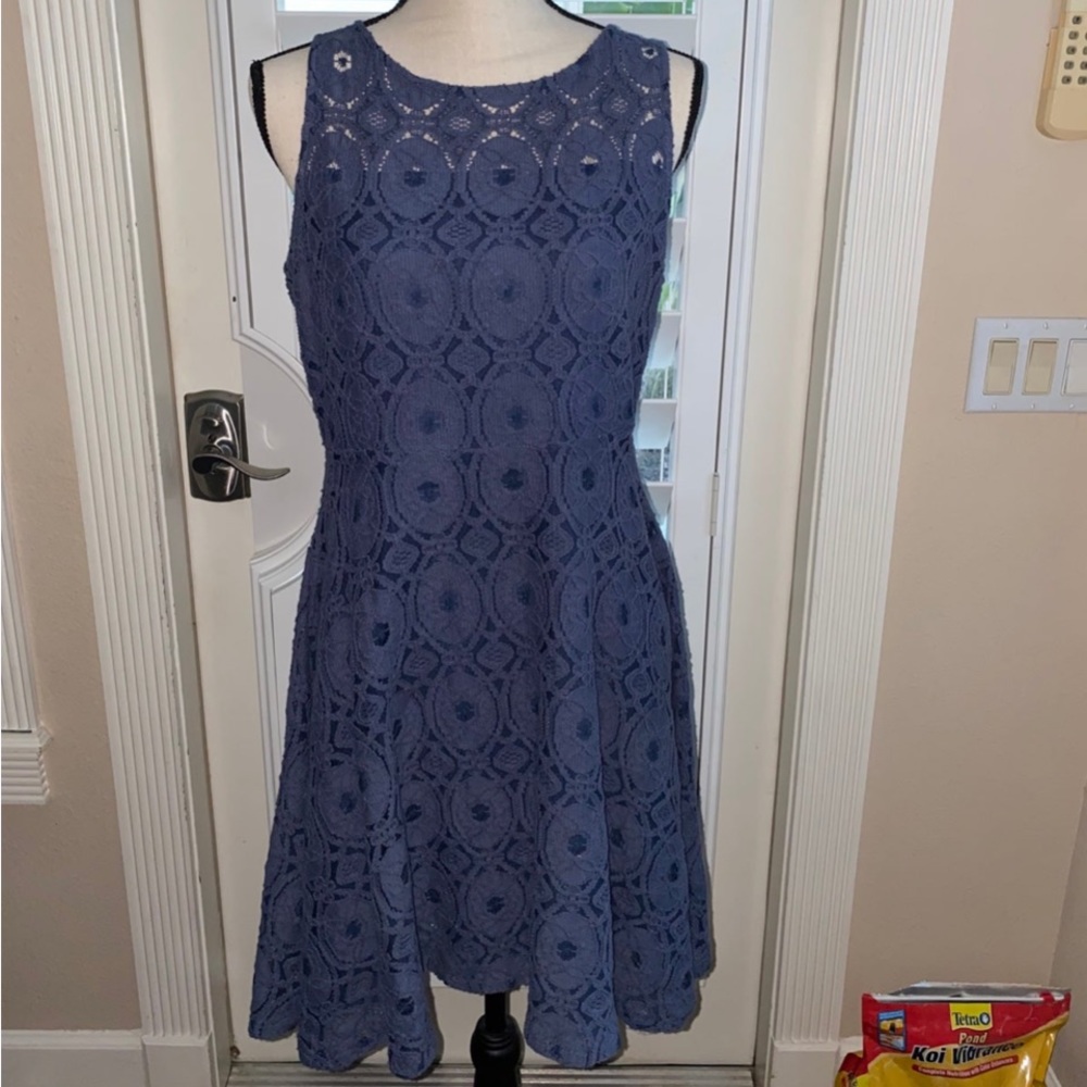 Altars state dress